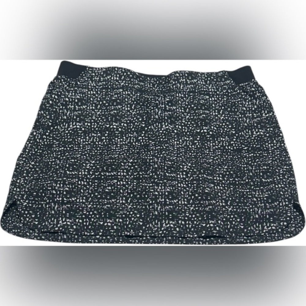Cypress Club Black & White Active Skort – Size L